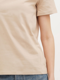 Футболка Vicolo модель 222-VC-2750_бежевый Футболка Vicolo модель 222-VC-2750_бежевый Фото