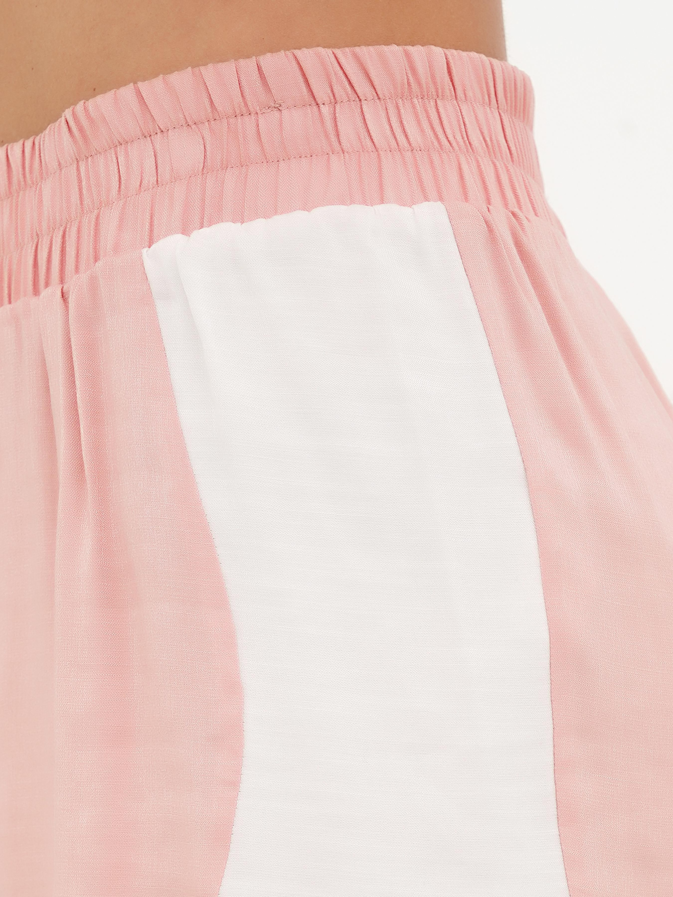 Повседневные шорты Vicolo модель 232-VC-4172_пудра Фото