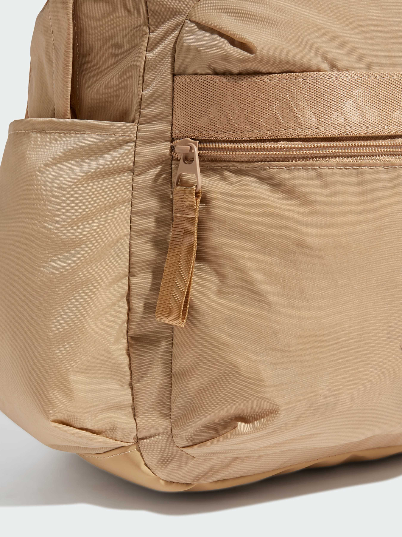 Повсякденний рюкзак Adidas модель JD2272 Фото