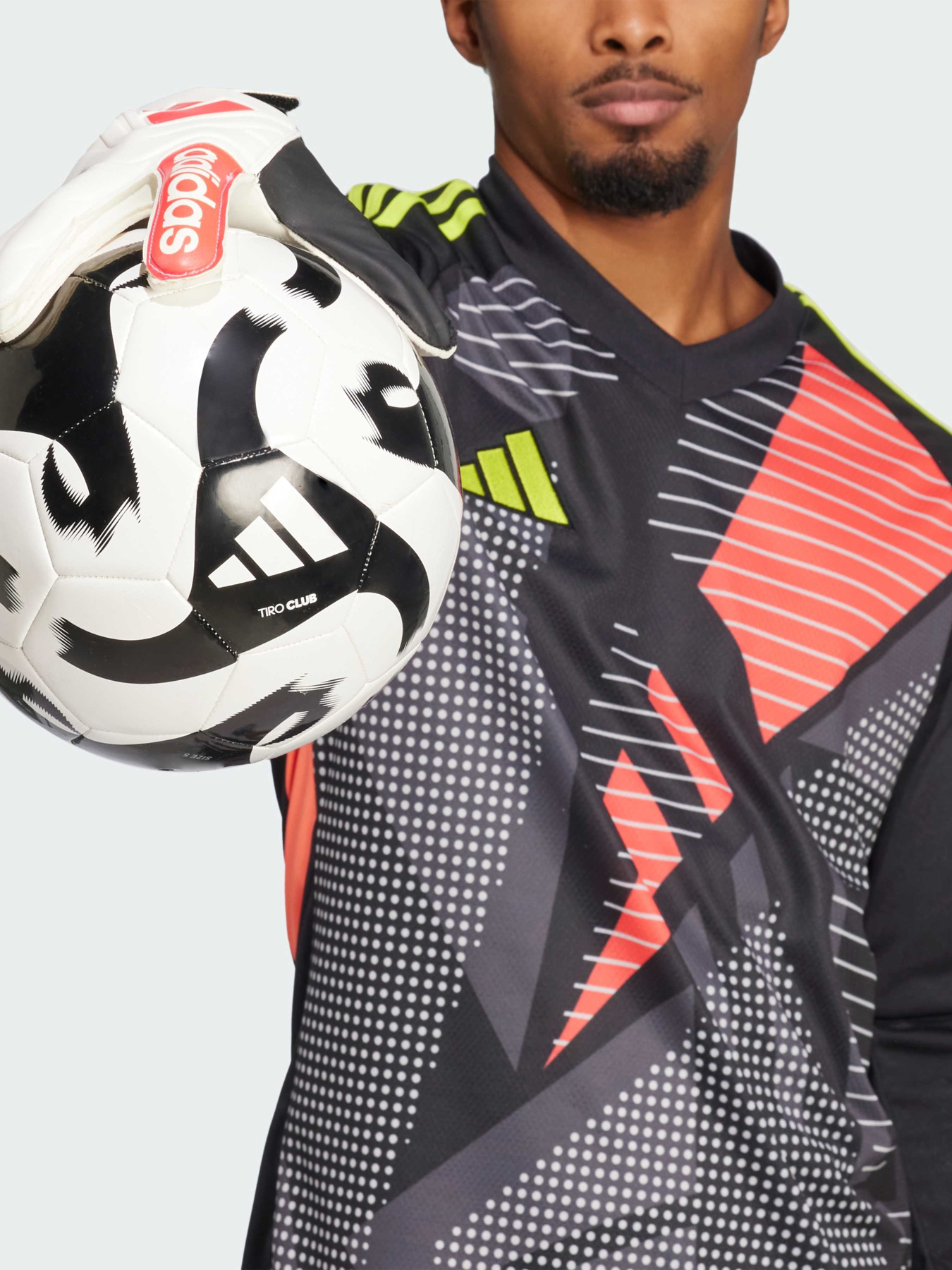 Перчатки для спорта Adidas Copa модель JH3789 Фото