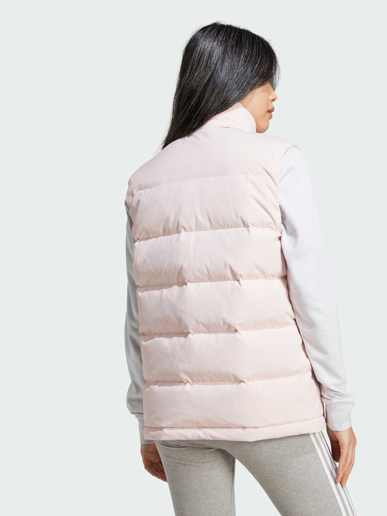 Жилет з утеплювачем Adidas модель IX8870 Фото