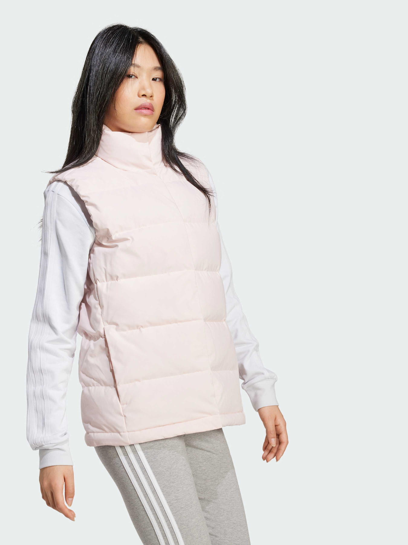 Утеплений жилет Adidas модель IX8870 Фото