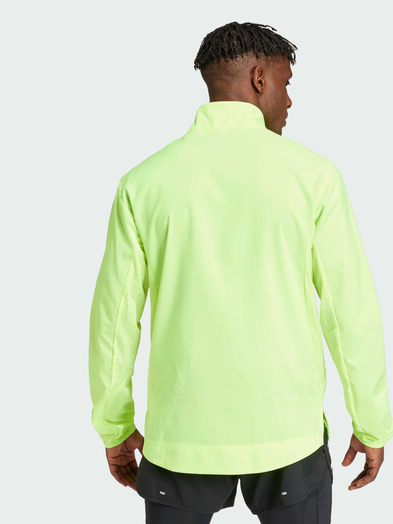 Куртки Adidas модель IX2839 Фото