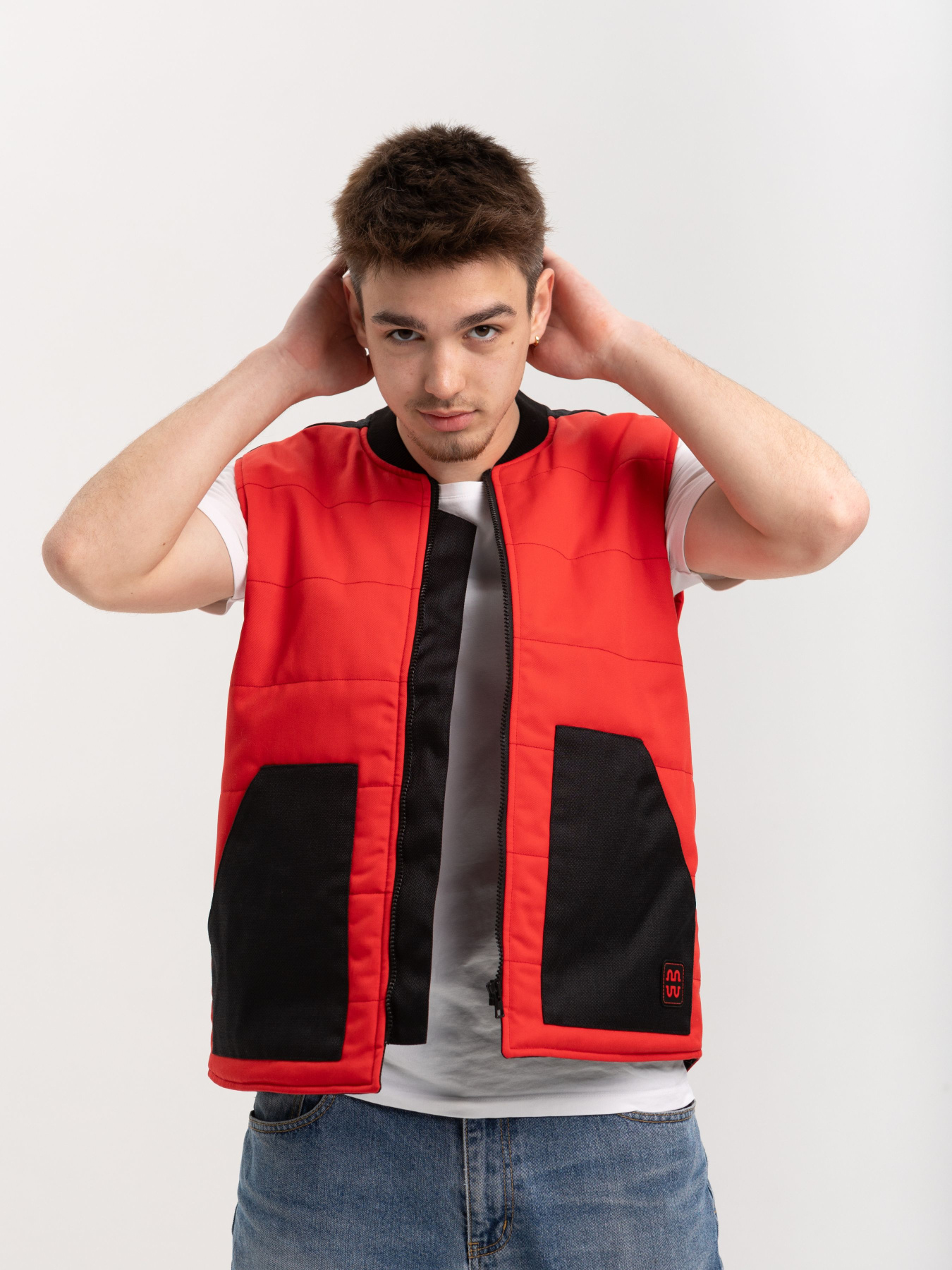 Утепленный жилет HAUBERT модель 11730E2 Утепленный жилет HAUBERT модель 11730E2 Фото