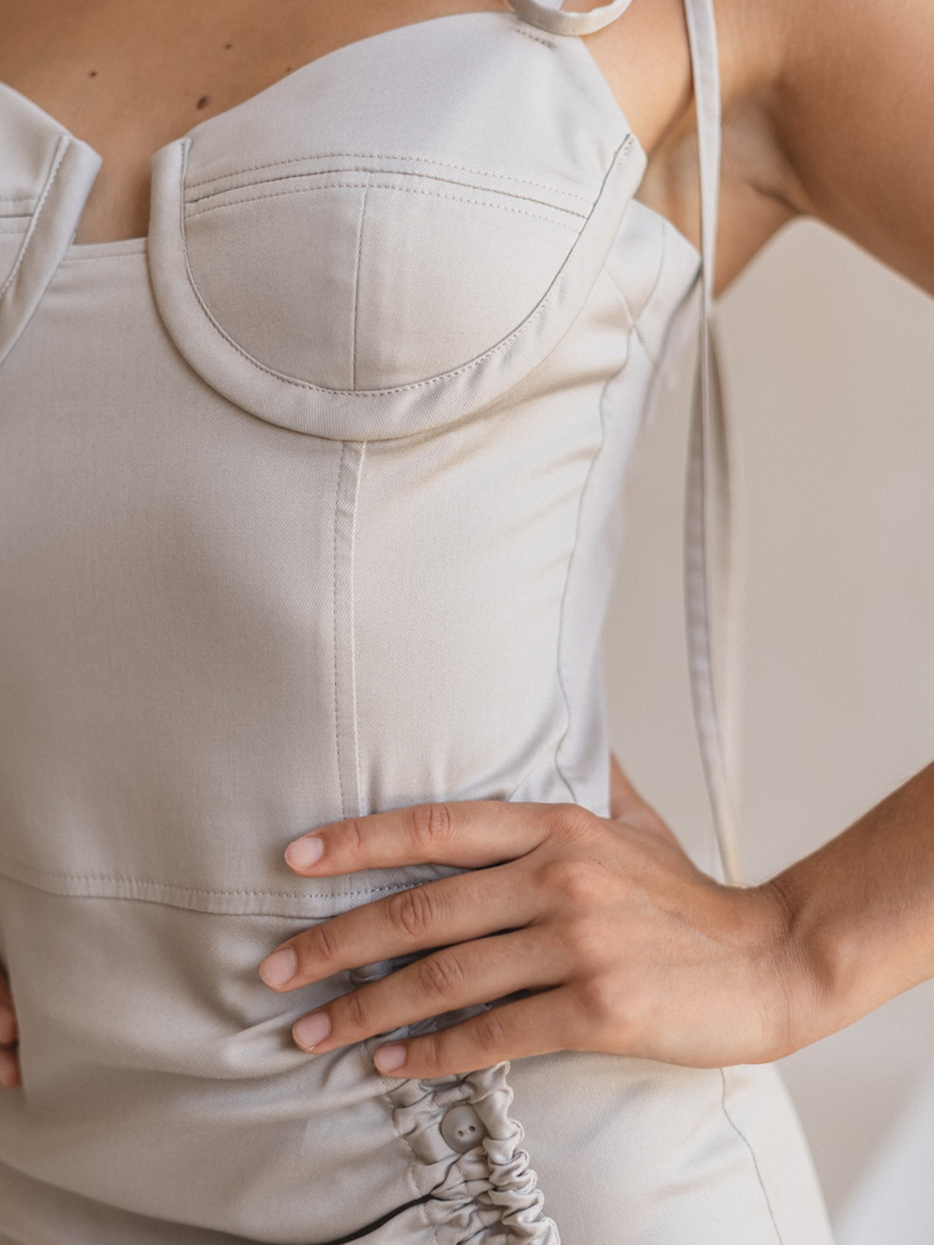 Платья 7/11 Seven Eleven модель SE19DrsMdBg Фото