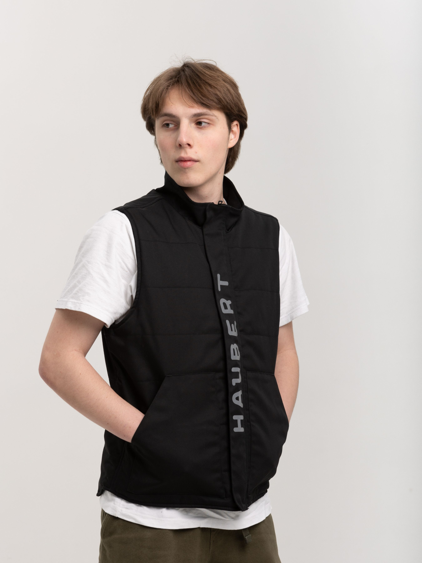 Утепленный жилет HAUBERT модель 11689B Утепленный жилет HAUBERT модель 11689B Фото