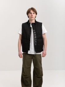 Утепленный жилет HAUBERT модель 11689B Утепленный жилет HAUBERT модель 11689B Фото