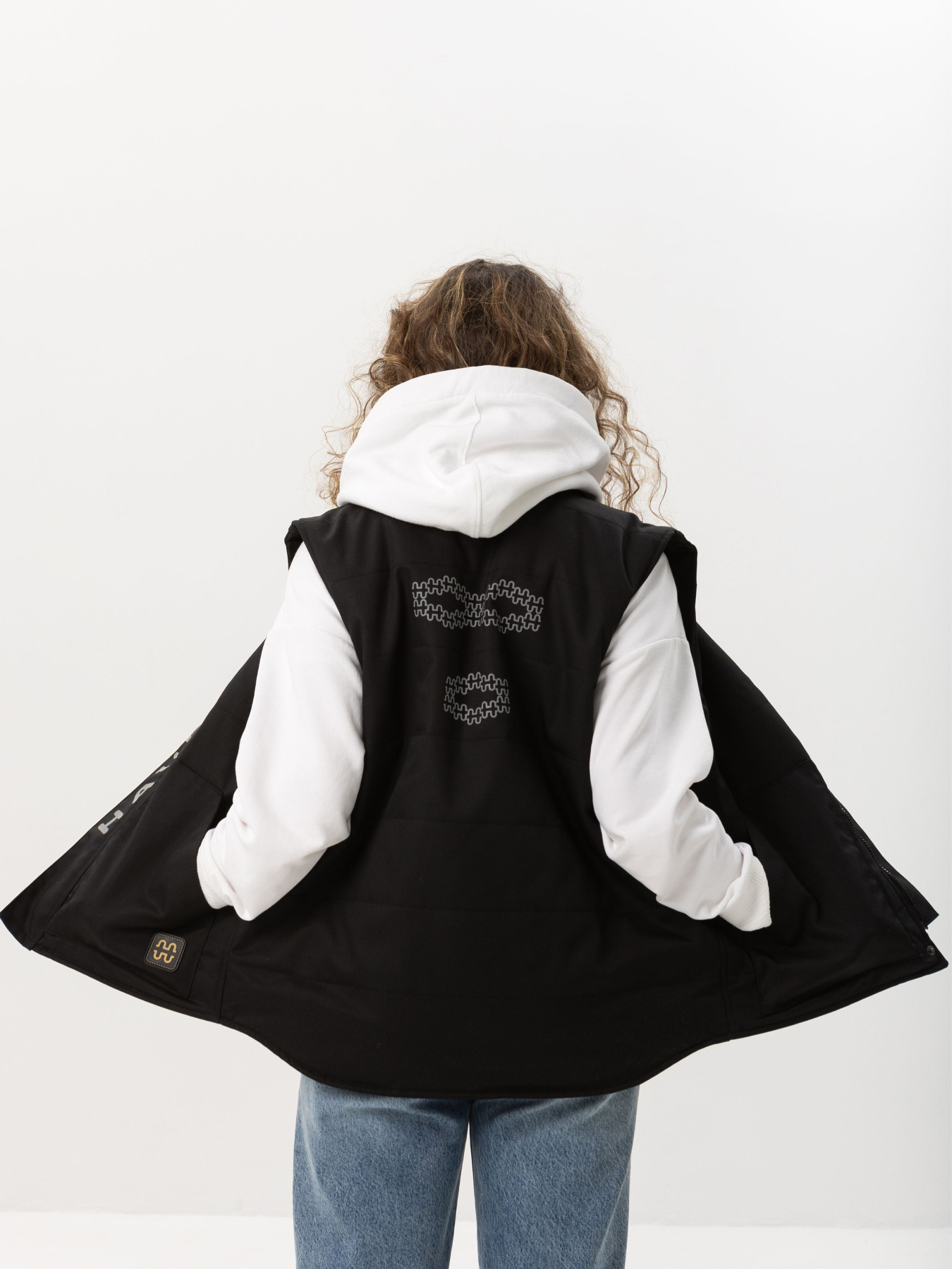 Утеплений жилет HAUBERT модель 11689WB Утеплений жилет HAUBERT модель 11689WB Фото