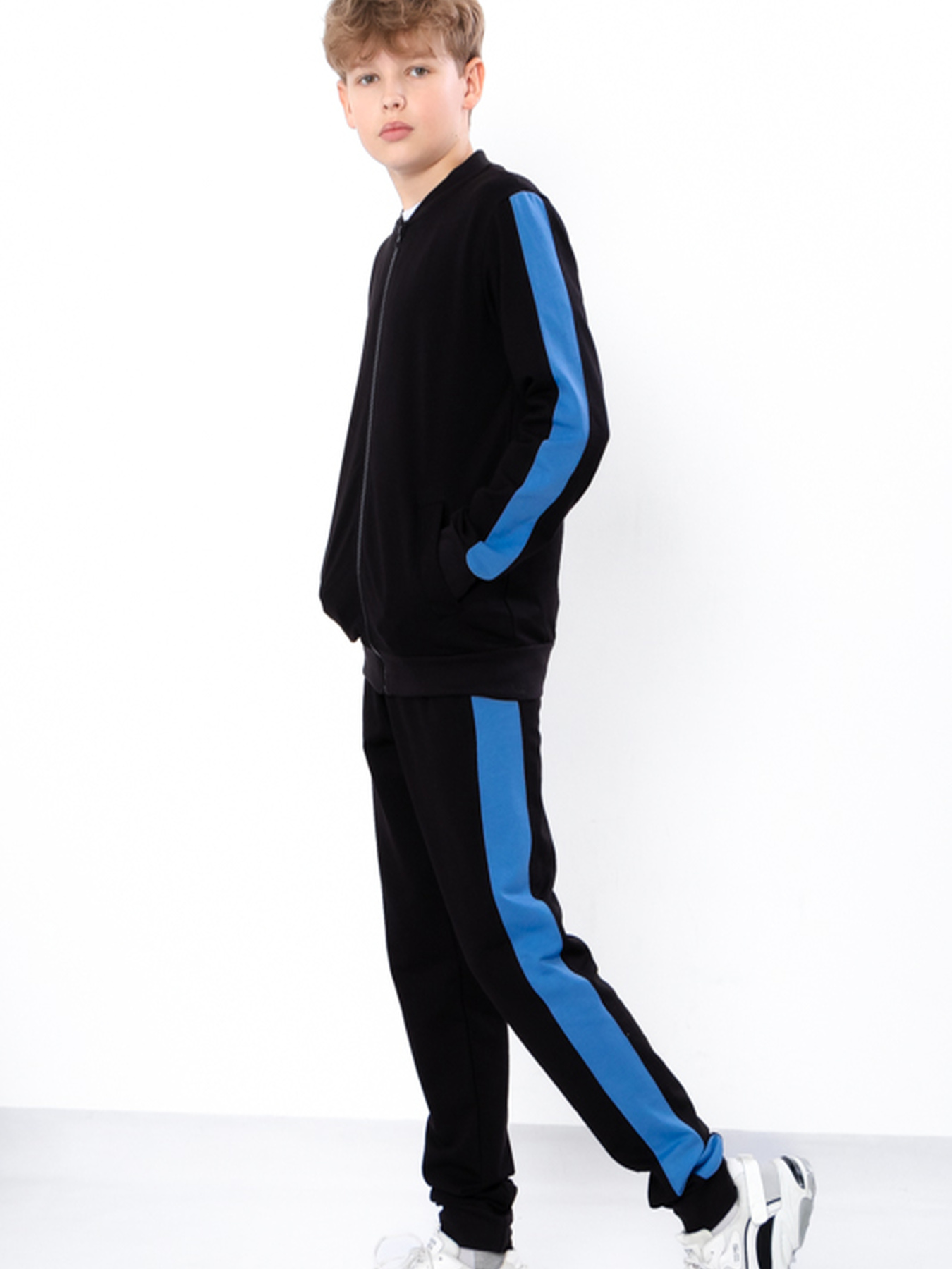 Спортивный костюм Носи своє модель 6152-057-2-chornij-temno-blakitnij Фото