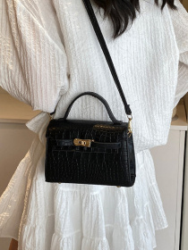 Кросс-боди RoyalBag модель P2-8577A Фото