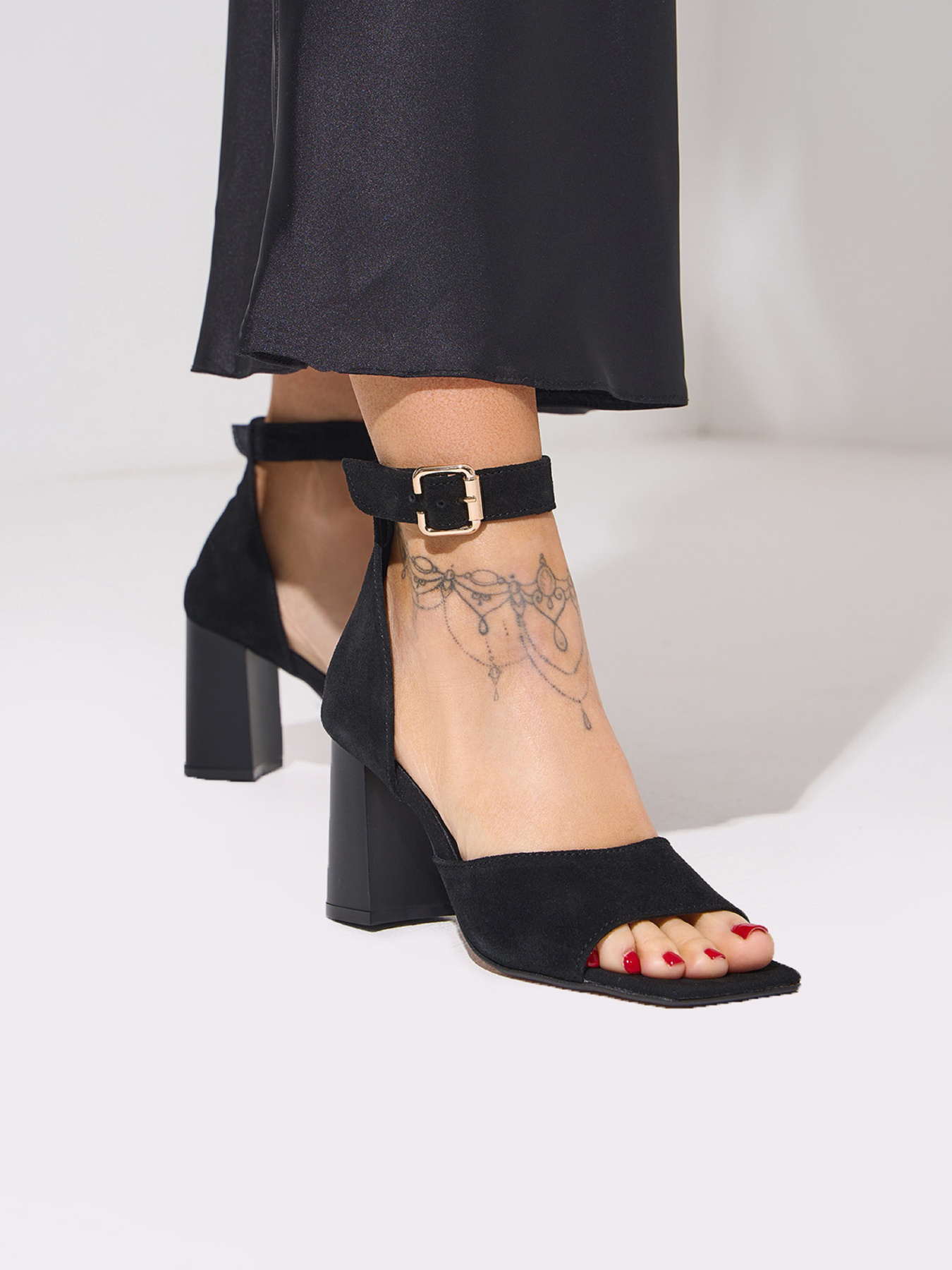 Босоножки ISSA Plus модель OB2-607_черный Фото