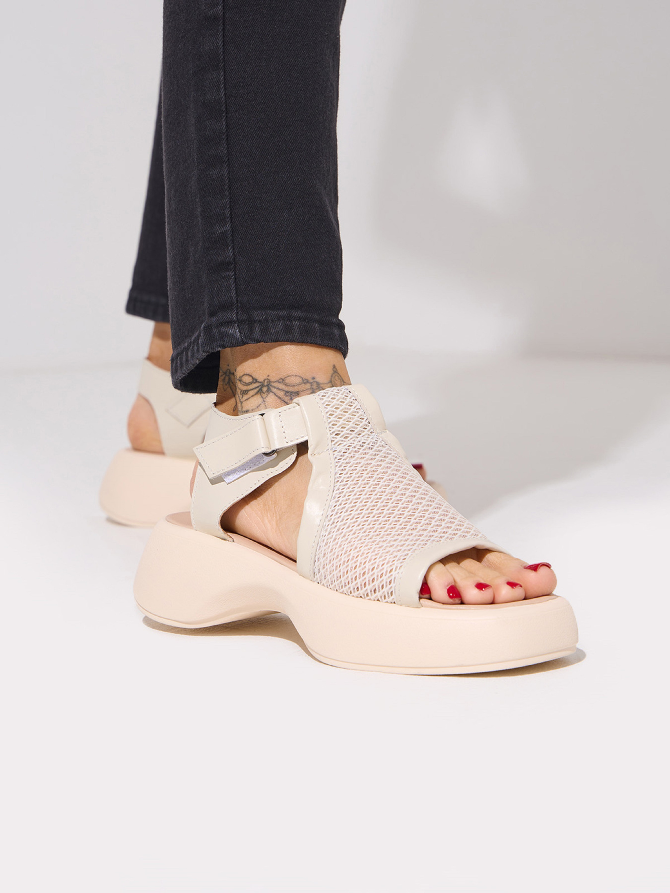 Босоніжки ISSA Plus модель OB2-615_бежевый Фото