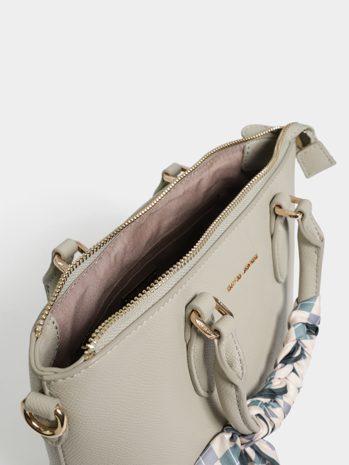 Сумки David Jones модель CM7347_FAIR_GREEN Сумки David Jones модель CM7347_FAIR_GREEN Фото