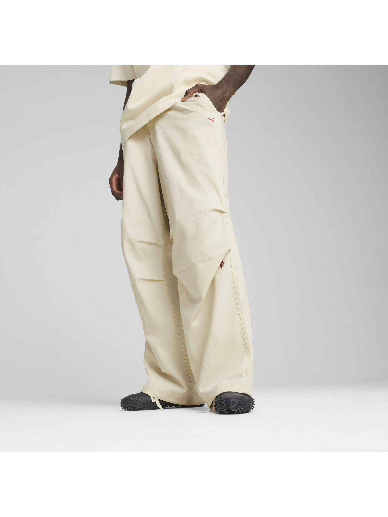 Спортивні штани PUMA Palais Artisan Pants модель 629395 Спортивні штани PUMA Palais Artisan Pants модель 629395 Фото