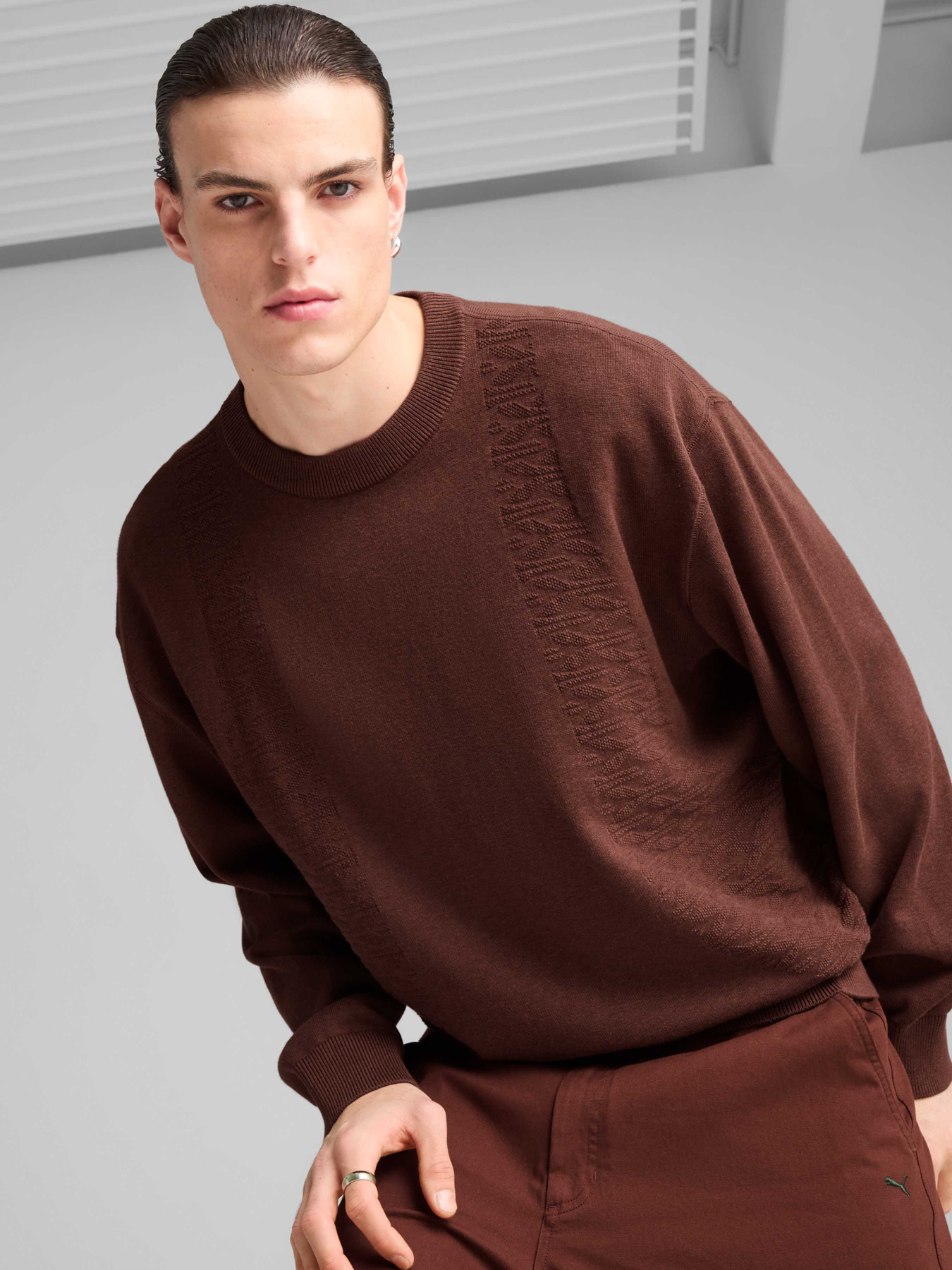 Свитшот PUMA Palais Artisan Crew модель 629393 Фото