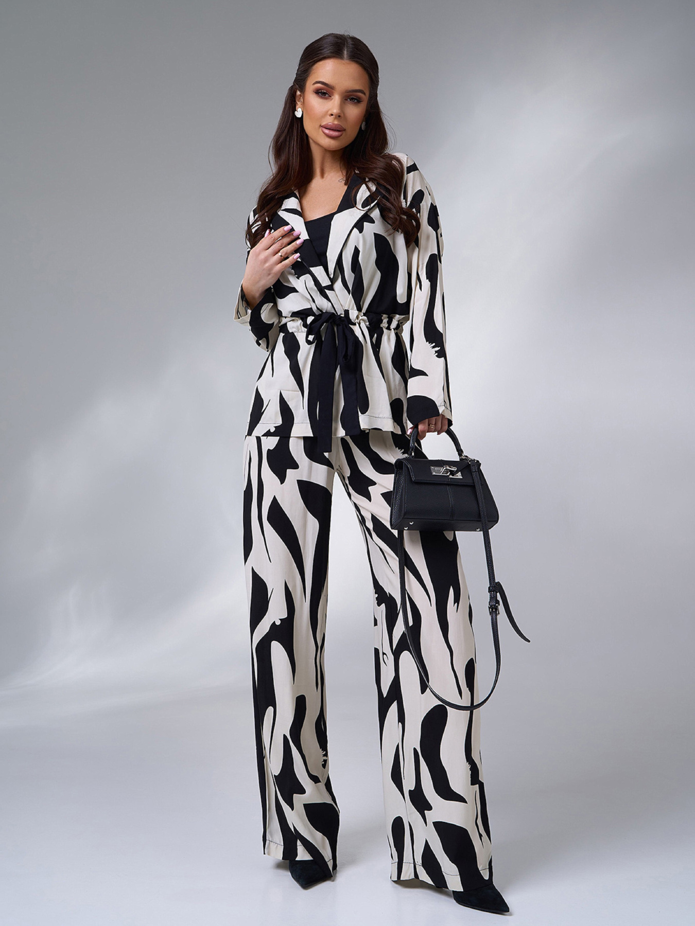 Повсякденний костюм ISSA Plus модель 15096_белый Фото