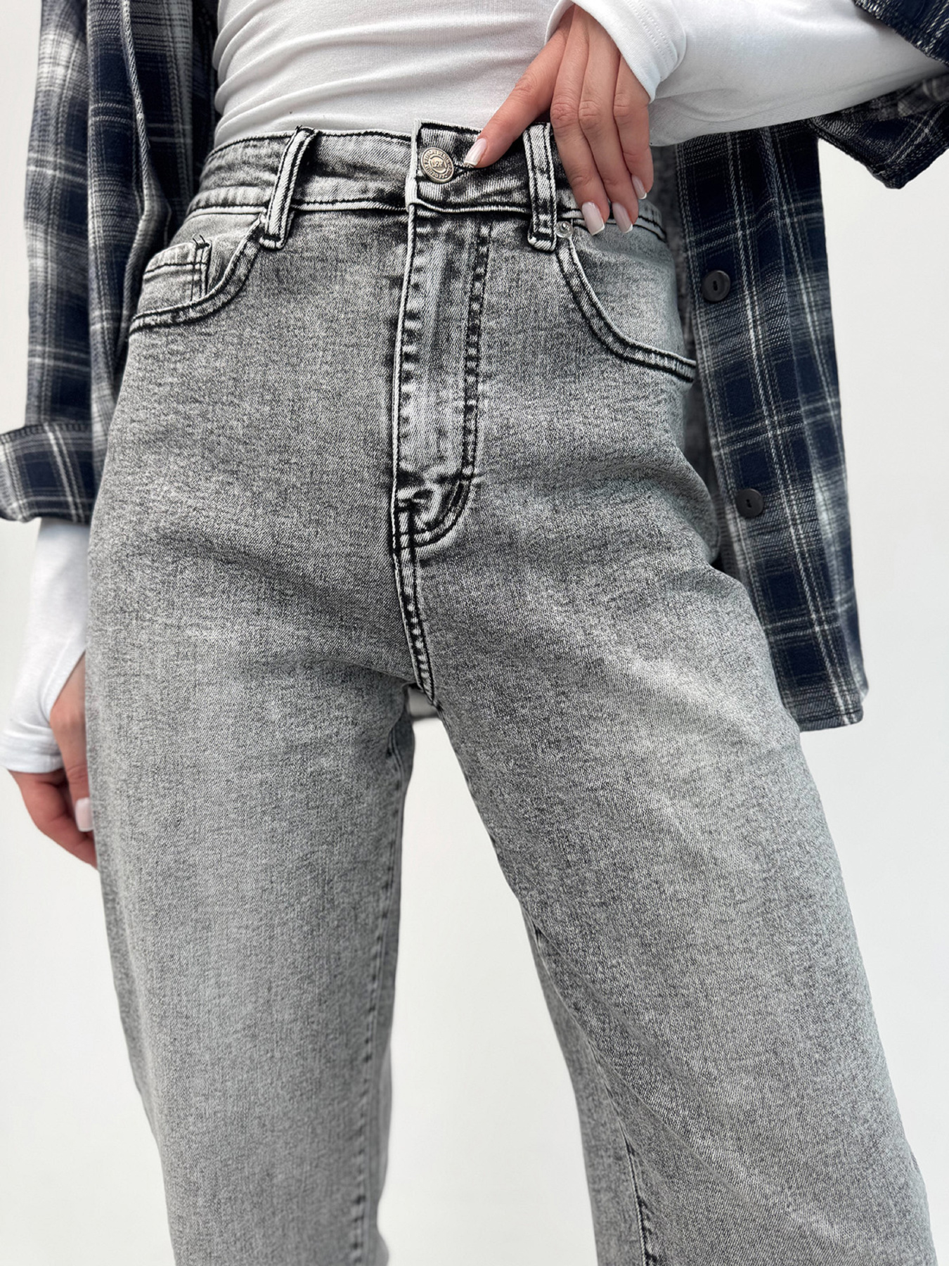 Джинси мом ISSA Plus модель WN20-695_светло_серый Фото