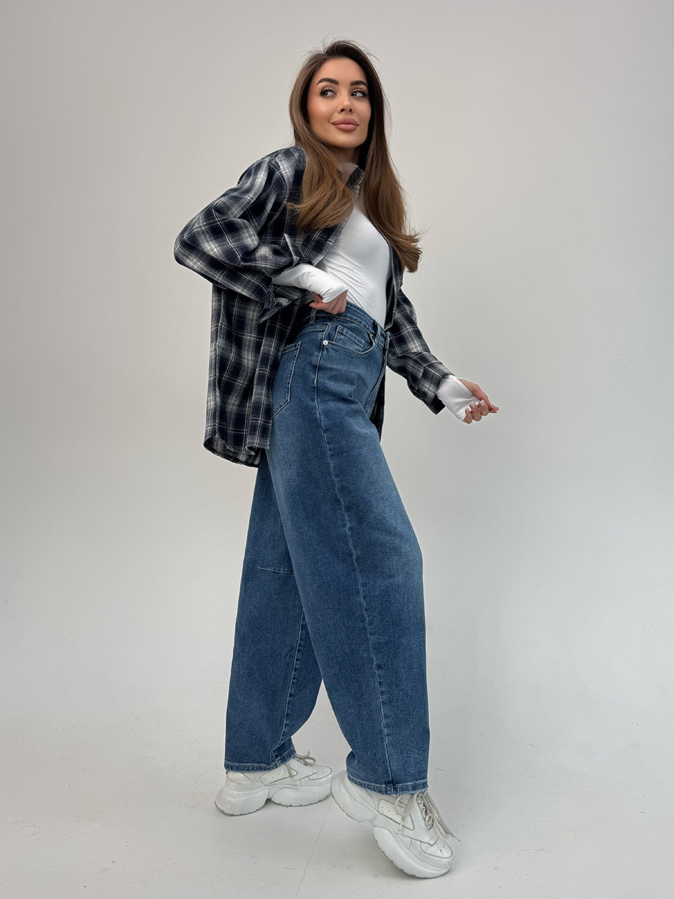 Широкие джинсы ISSA Plus модель WN20-698_синий Фото