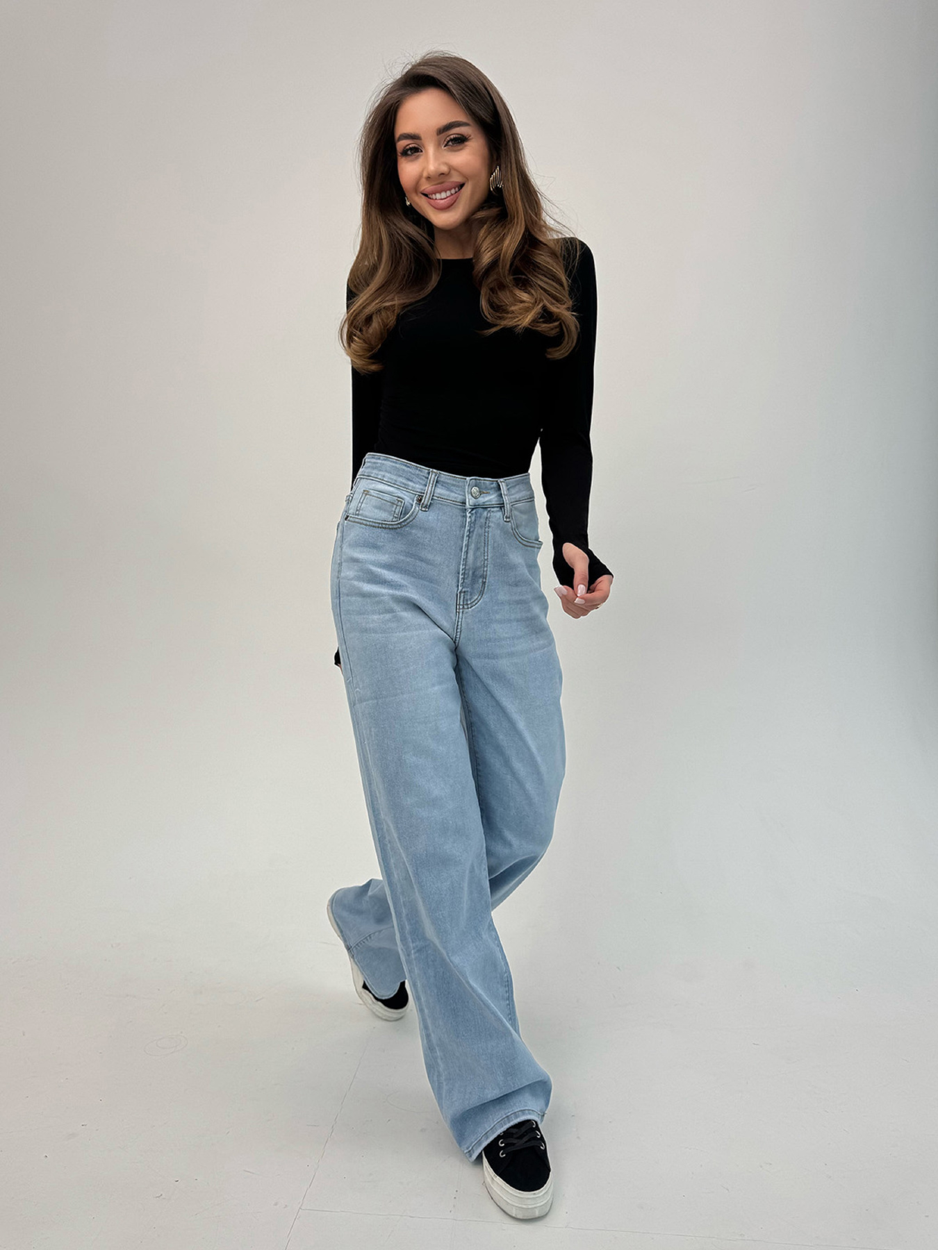 Прямые джинсы ISSA Plus модель WN20-701_голубой Фото