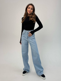 Прямые джинсы ISSA Plus модель WN20-701_голубой Прямые джинсы ISSA Plus модель WN20-701_голубой Фото