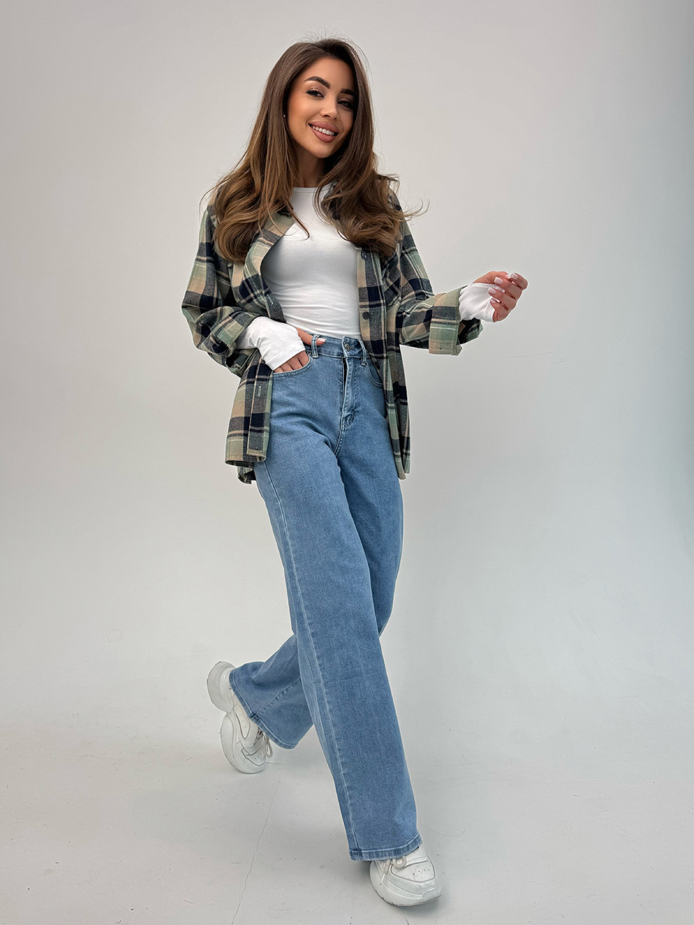 Прямі джинси ISSA Plus модель WN20-702_голубой Фото