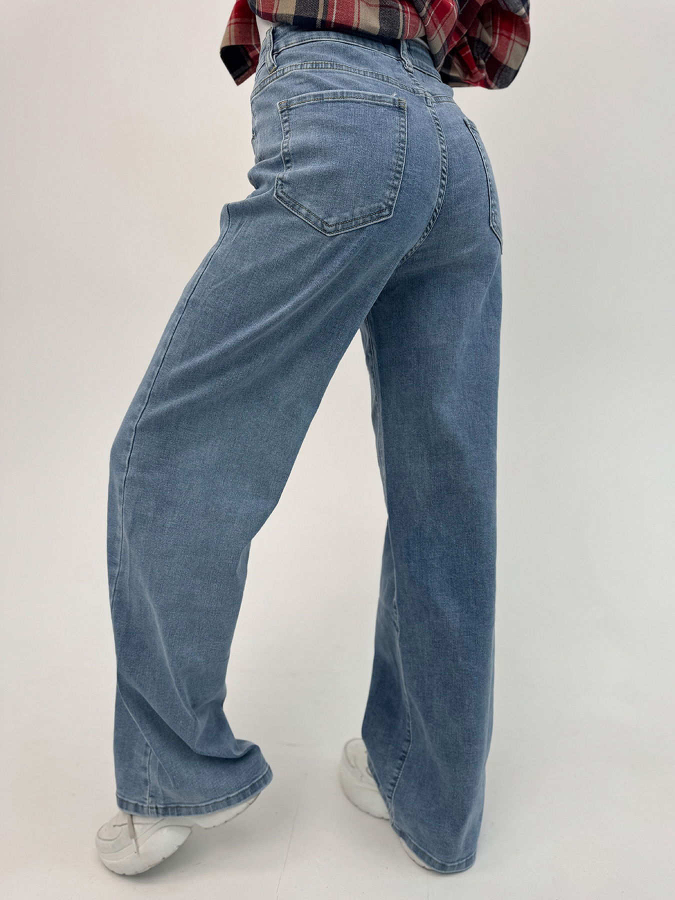 Прямі джинси ISSA Plus модель WN20-703_голубой Фото