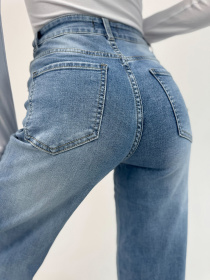 Прямые джинсы ISSA Plus модель WN20-704_голубой Прямые джинсы ISSA Plus модель WN20-704_голубой Фото