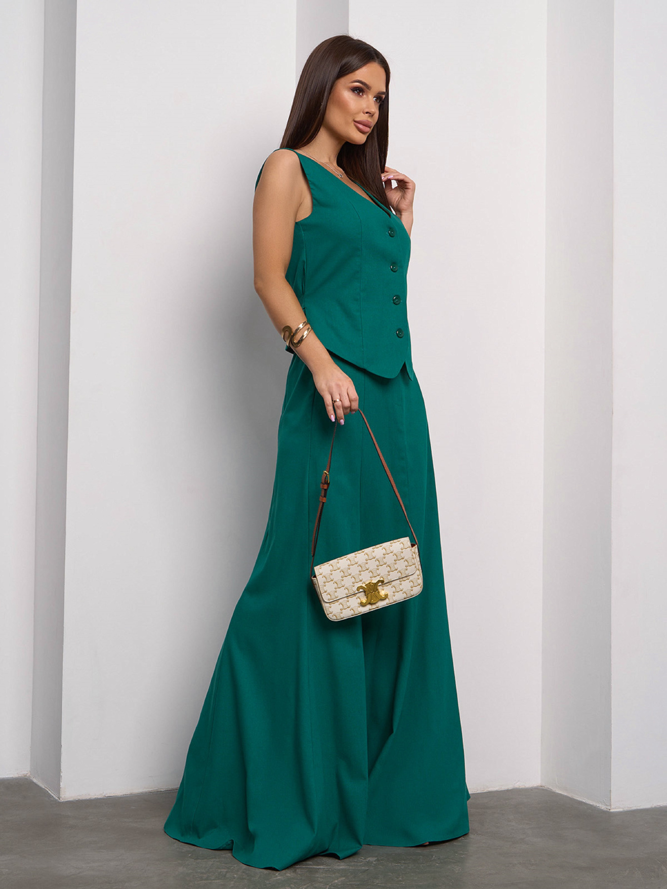 Діловий костюм ISSA Plus модель 14627_зеленый Фото