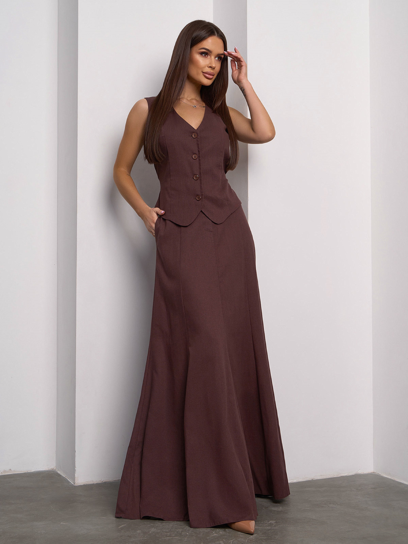 Діловий костюм ISSA Plus модель 14627_темно_коричневый Фото