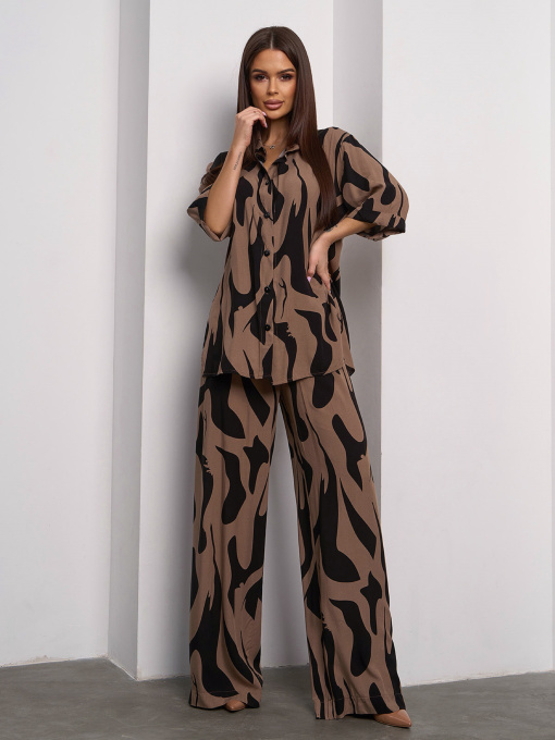 Костюм ISSA Plus модель 15105_коричневый Фото