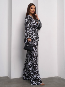 Повседневный костюм ISSA Plus модель SA-600_черный_белый Фото