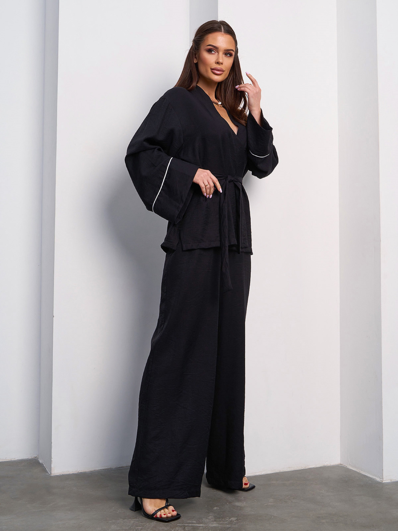 Повседневный костюм ISSA Plus модель SA-613_черный Повседневный костюм ISSA Plus модель SA-613_черный Фото