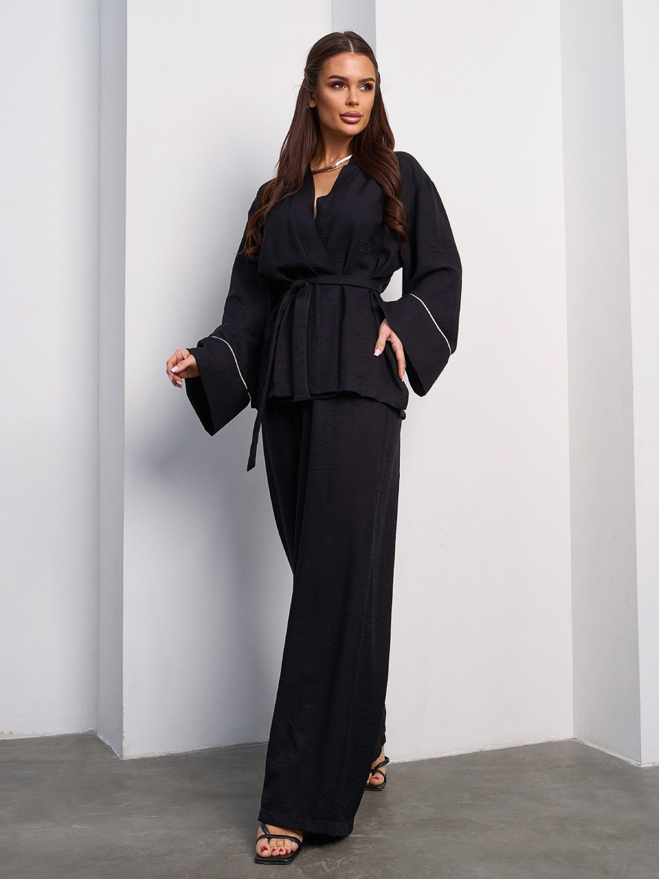 Повседневный костюм ISSA Plus модель SA-613_черный Повседневный костюм ISSA Plus модель SA-613_черный Фото