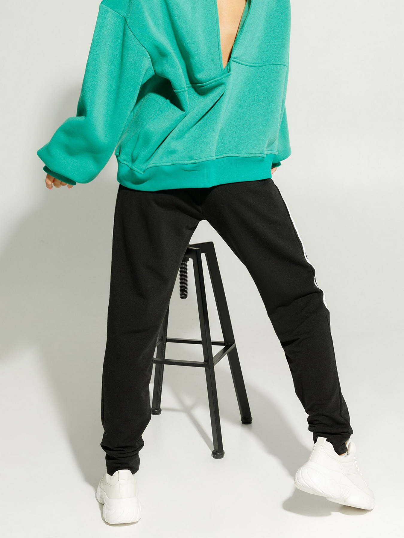 Штаны спортивные ISSA Plus модель 12911_black Штаны спортивные ISSA Plus модель 12911_black Фото