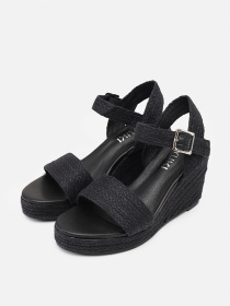 Босоніжки YUKI модель ЦБ-00264127 Босоніжки YUKI модель ЦБ-00264127 Фото