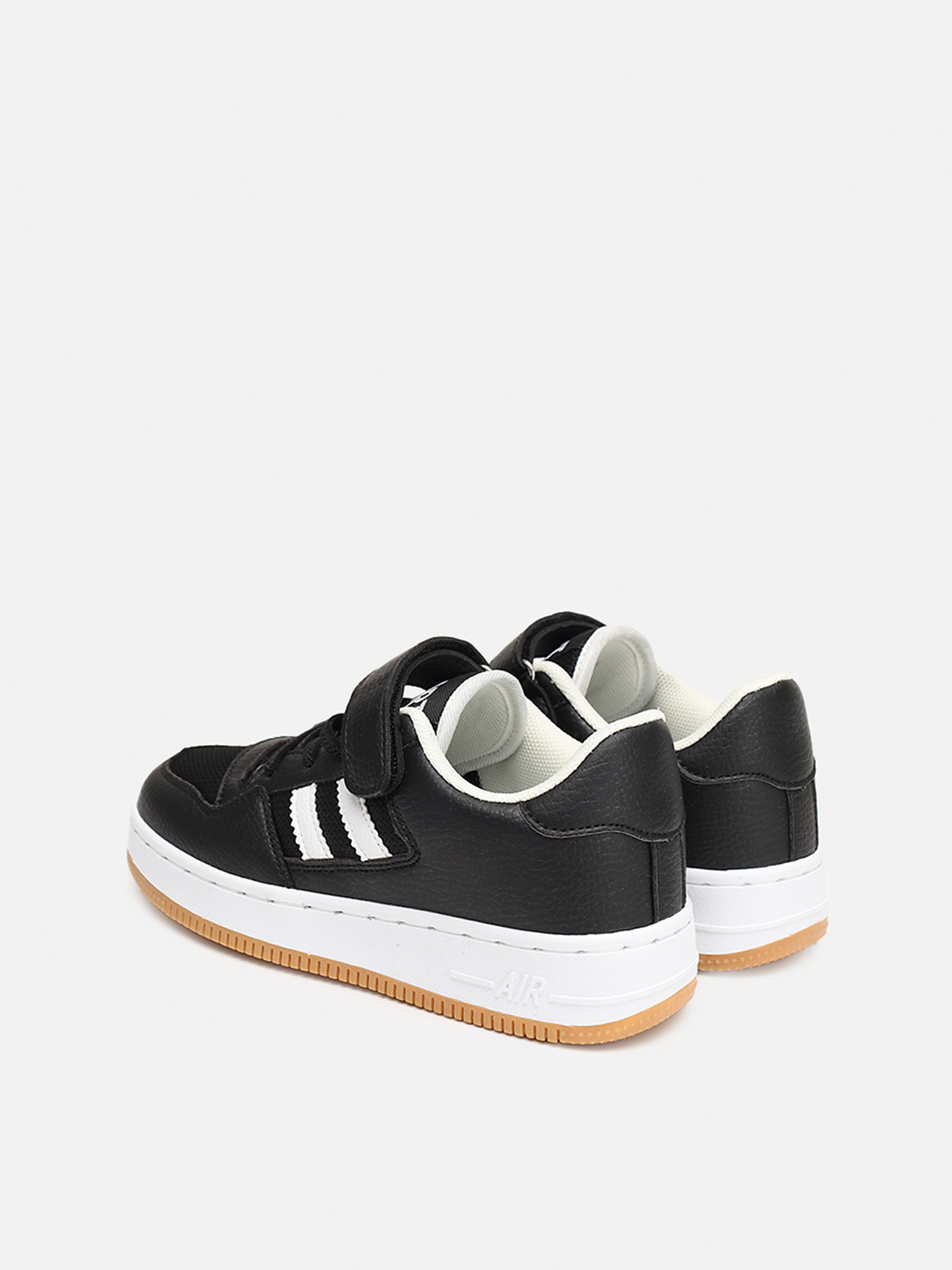 Кеди низькі YUKI модель ЦБ-00265175 Фото