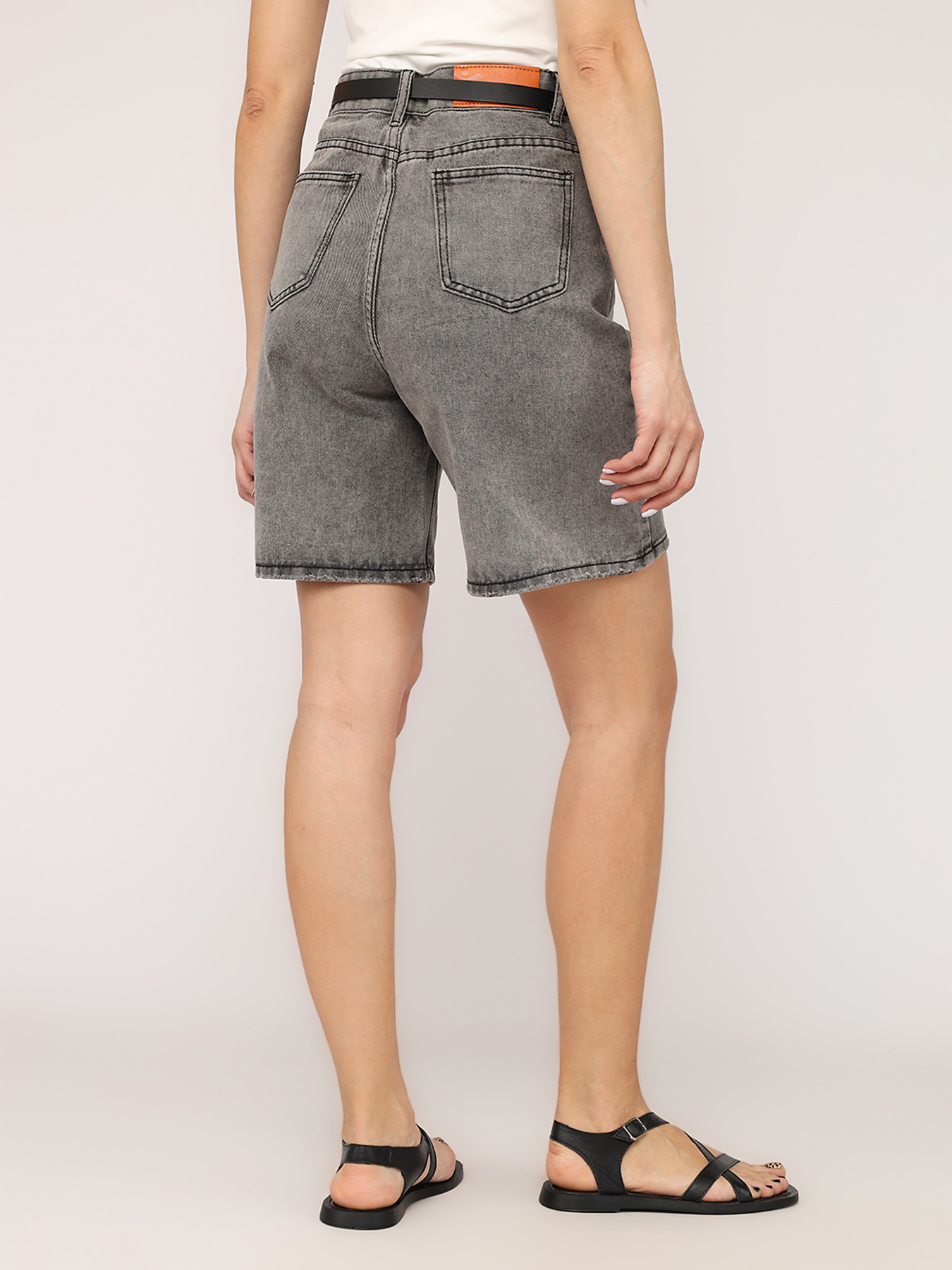 Джинсовые шорты YUKI модель ЦБ-00268455 Фото