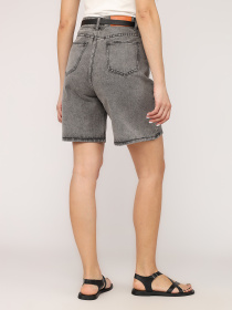 Джинсовые шорты YUKI модель ЦБ-00268455 Фото