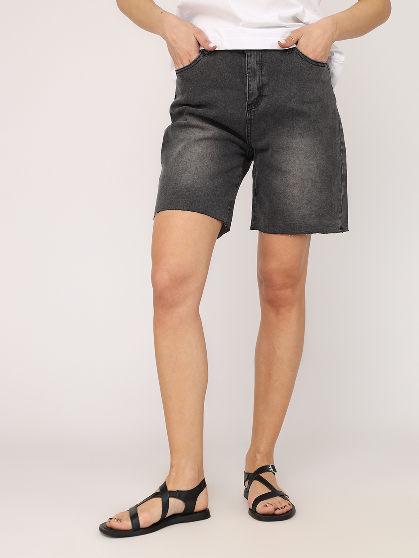 Джинсові шорти YUKI модель ЦБ-00268459 Фото