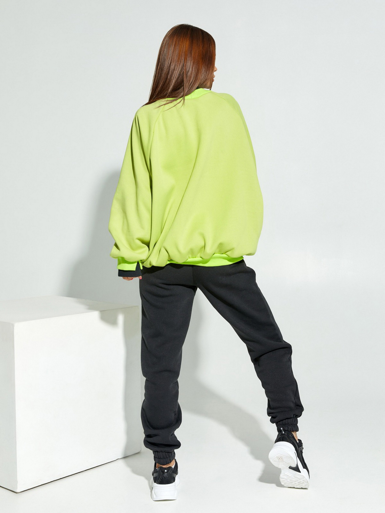 Свитшот ISSA Plus модель SA-332_salad Фото