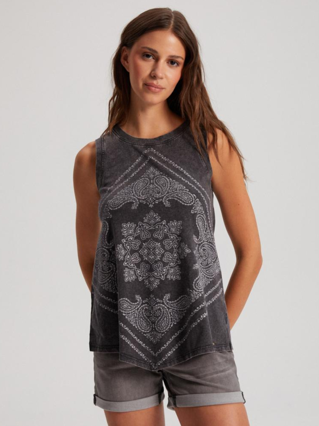 Топ DIVERSE модель 10041924 Фото