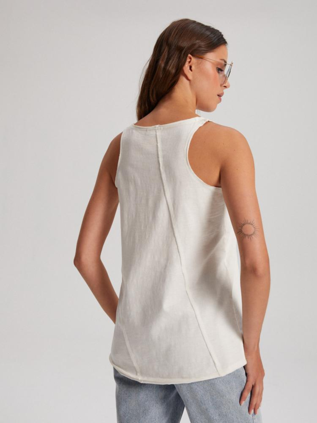 Топ DIVERSE модель 10041942 Топ DIVERSE модель 10041942 Фото