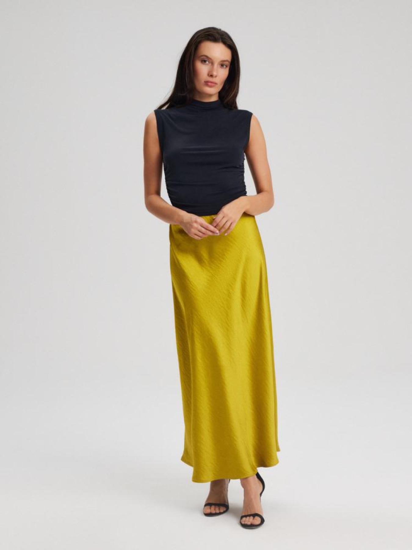 Топ DIVERSE модель 10043972 Топ DIVERSE модель 10043972 Фото