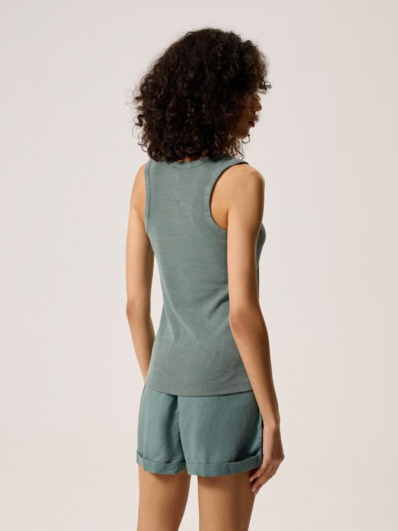 Топ DIVERSE модель 10044331 Фото