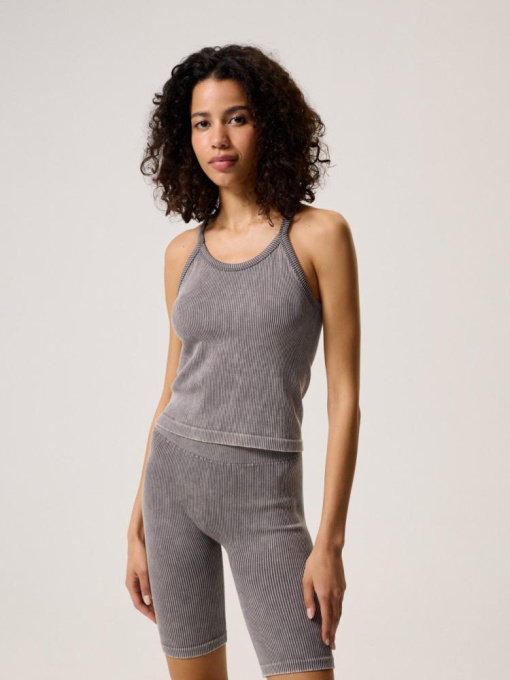 Топ DIVERSE Модель 10044342 Фото