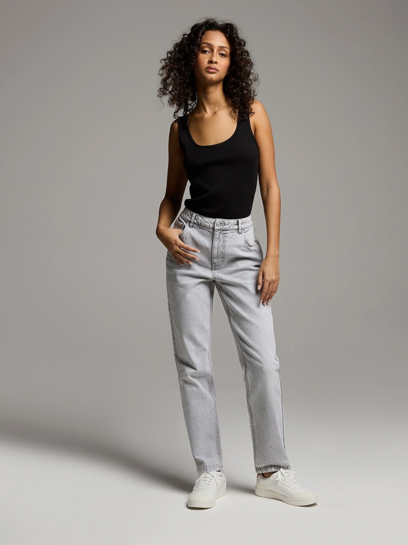 Топ DIVERSE модель 10046219 Фото