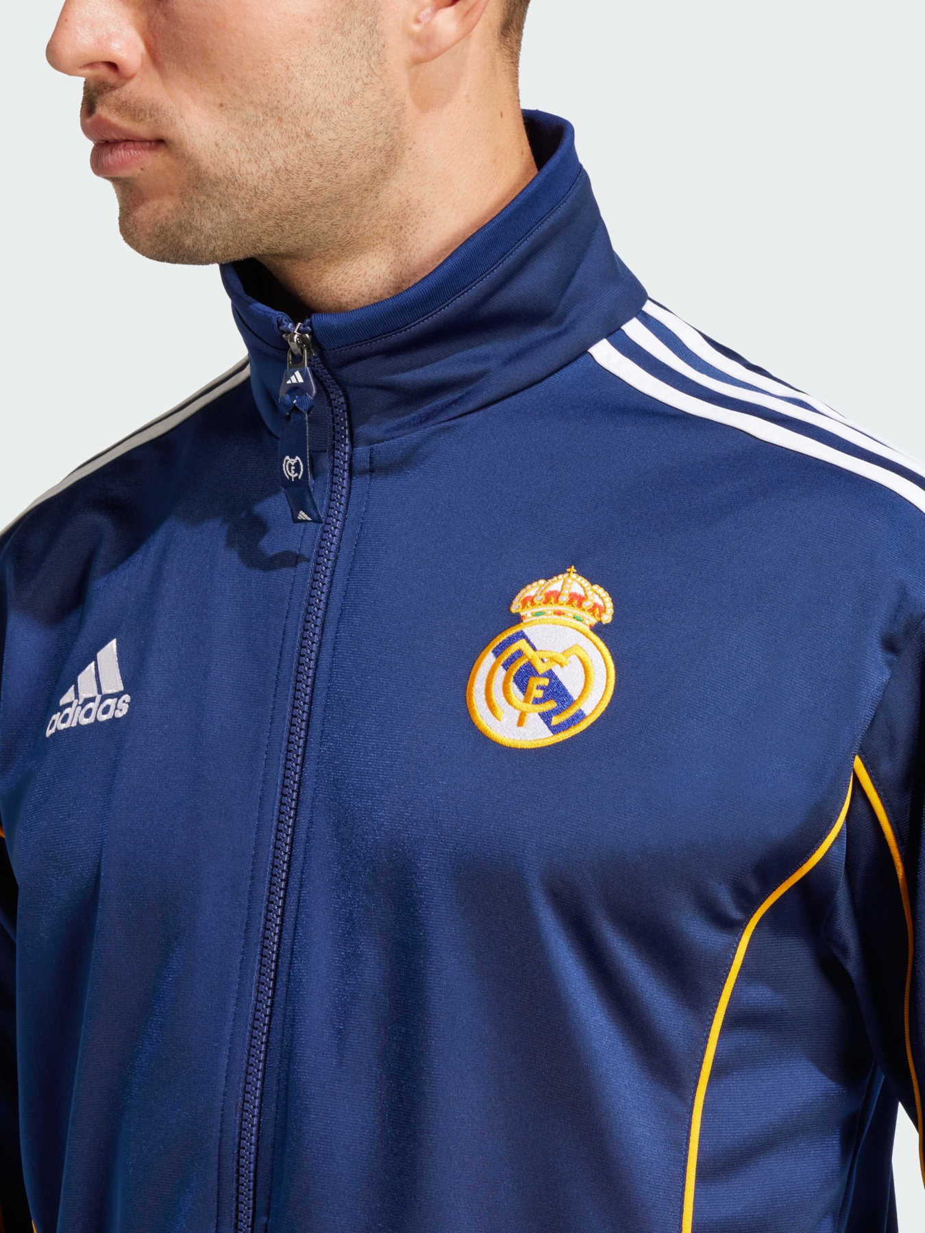 Спортивна кофта Adidas модель JW1993 Фото