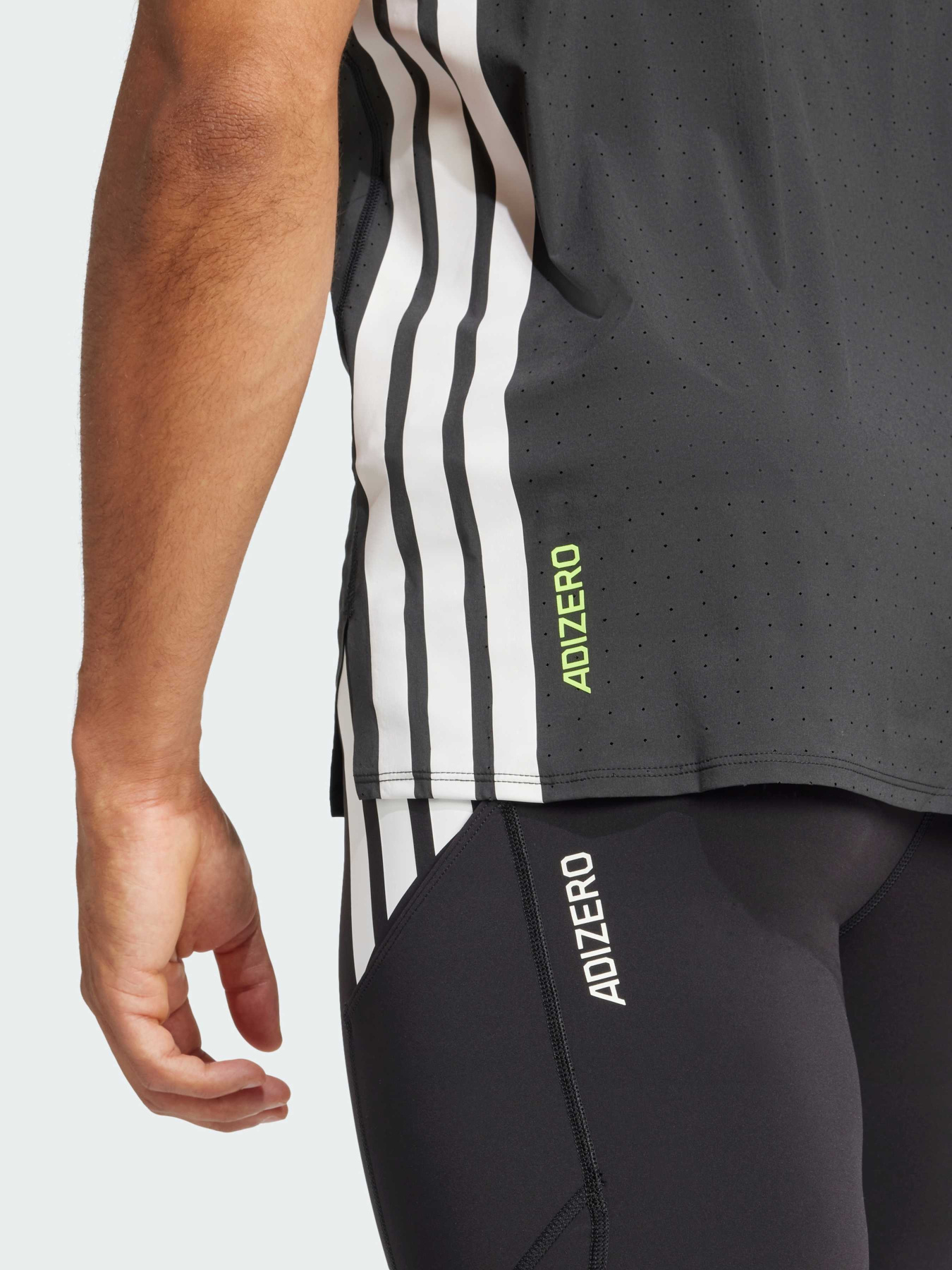 Футболка спортивная Adidas adizero модель JF3473 Фото