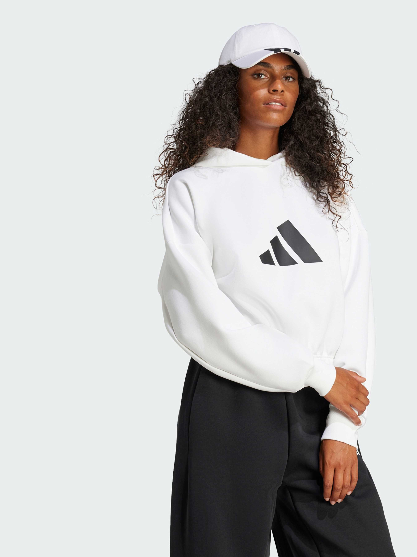 Худі Adidas модель JE0137 Фото