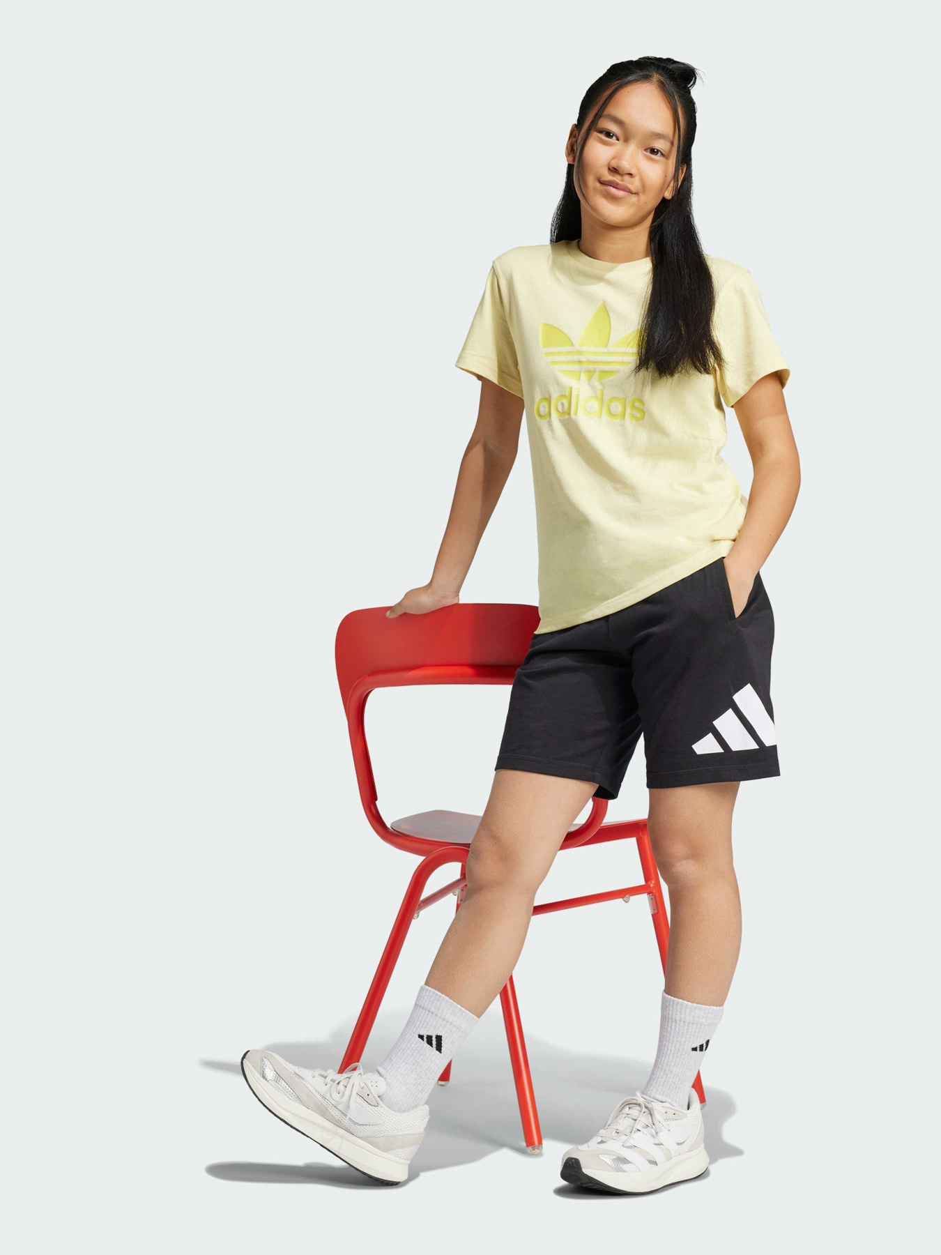 Шорти Adidas модель JE1391 Фото